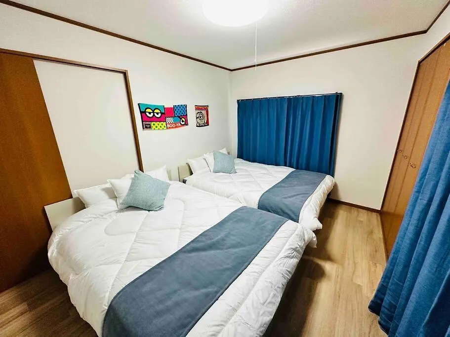 Appartement 3-2,黒門市場まで30秒!の激近道頓堀徒歩6分!難波駅徒歩7分!通天閣徒歩9分!人気観光エリアへもすぐ! Osaka